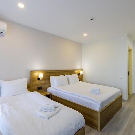 Aqua Batumi Hotel & Apartments Dış mekan fotoğraf