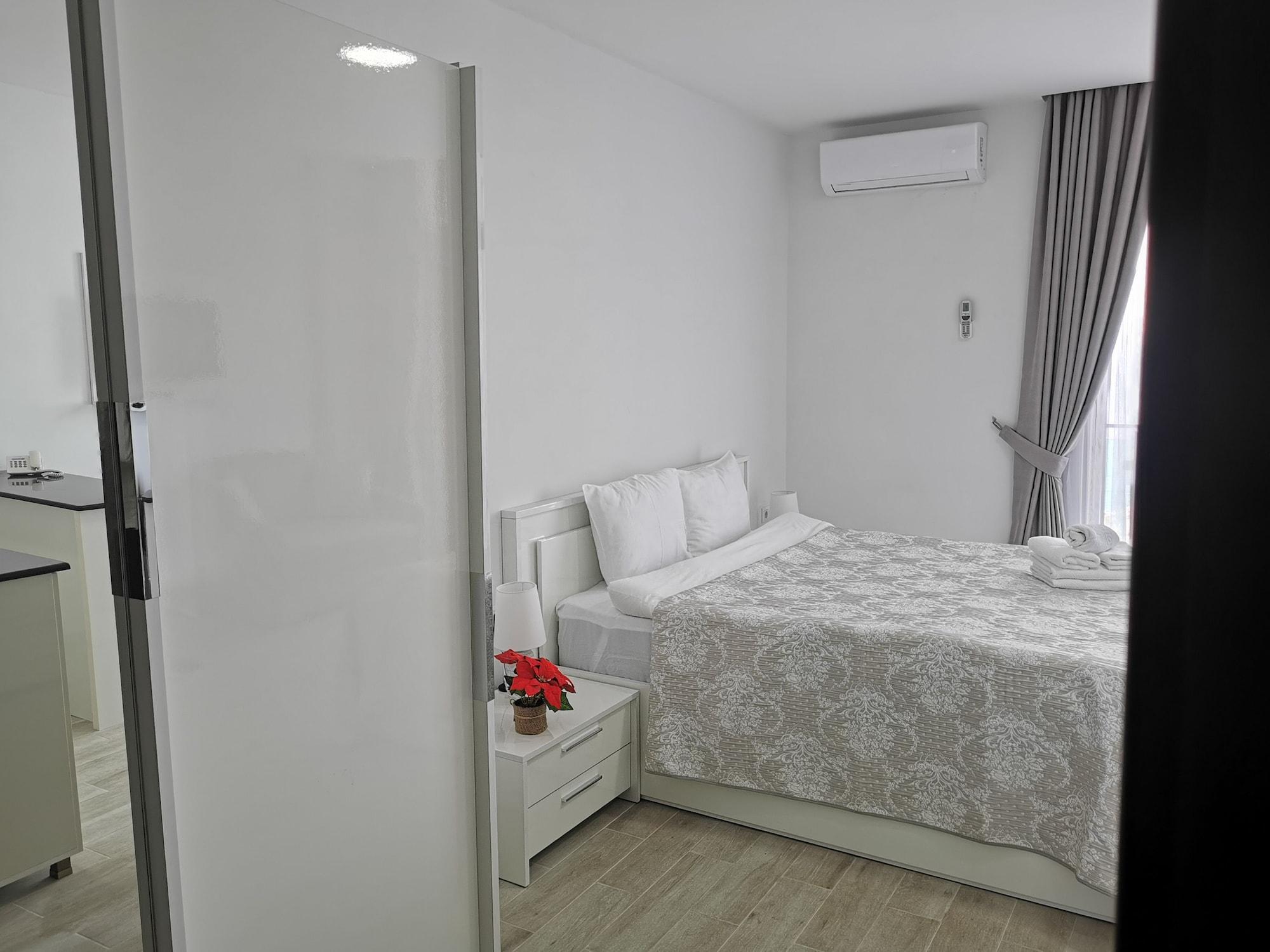 Aqua Batumi Hotel & Apartments Dış mekan fotoğraf